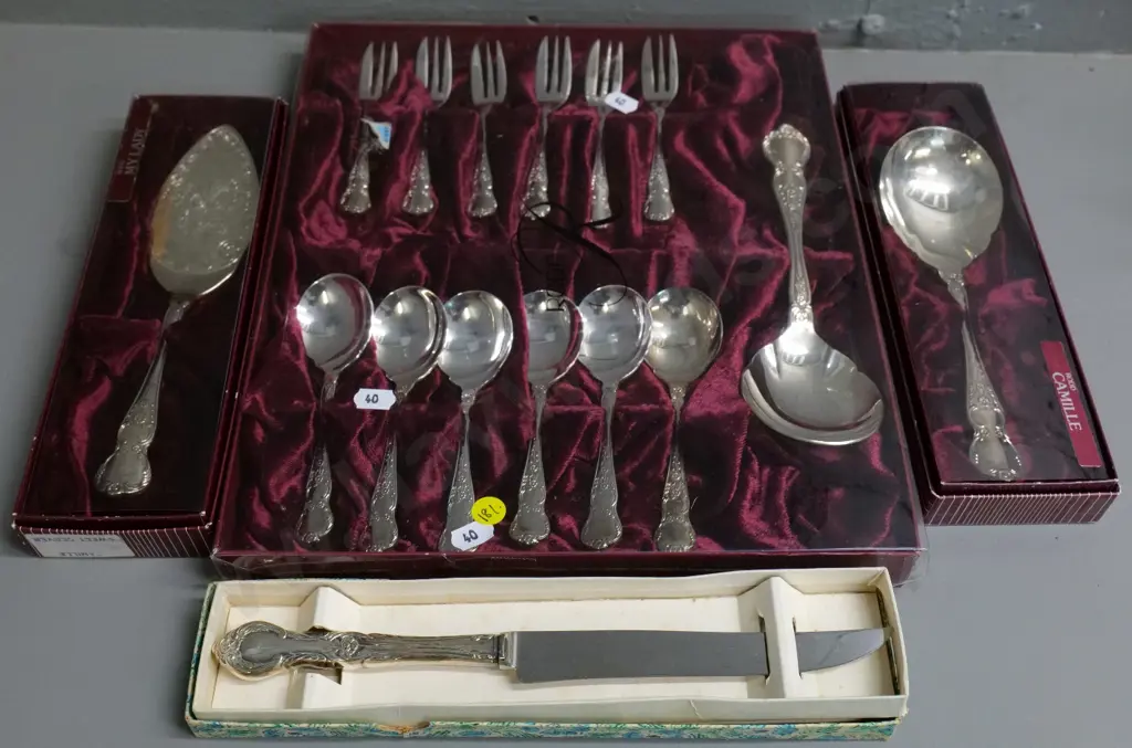boxed Rodd cutlery including cake slice & knife, serving spoon, fruit set Image 1++