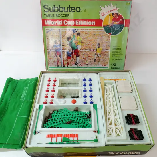 Subbuteo World Cup Soccer tabletop game with felt playing field, player pieces, goals etc.- lights untested