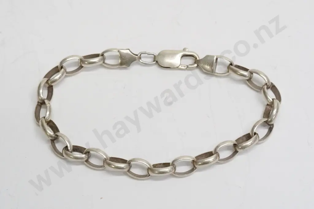 silver chain link braclet stamped 925 Image 1++