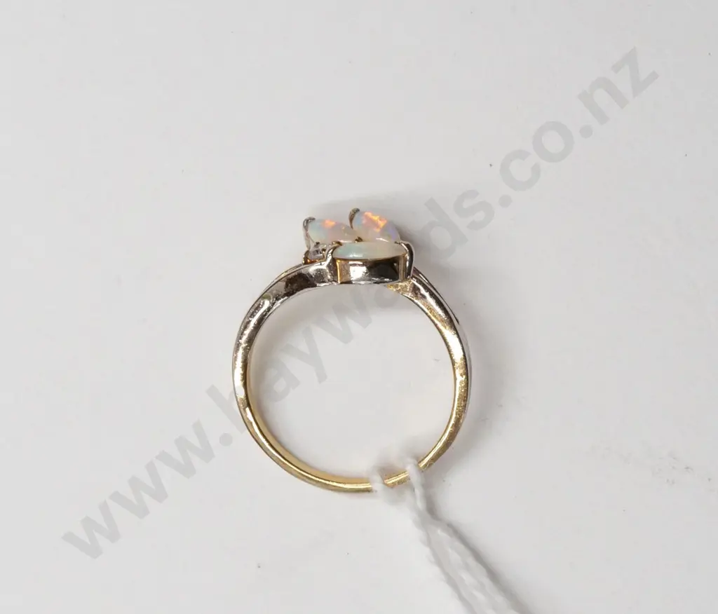opal dress ring stamped 925 Image 1++