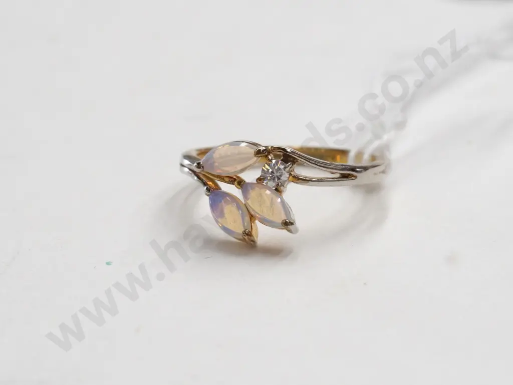 opal dress ring stamped 925 Image 1++