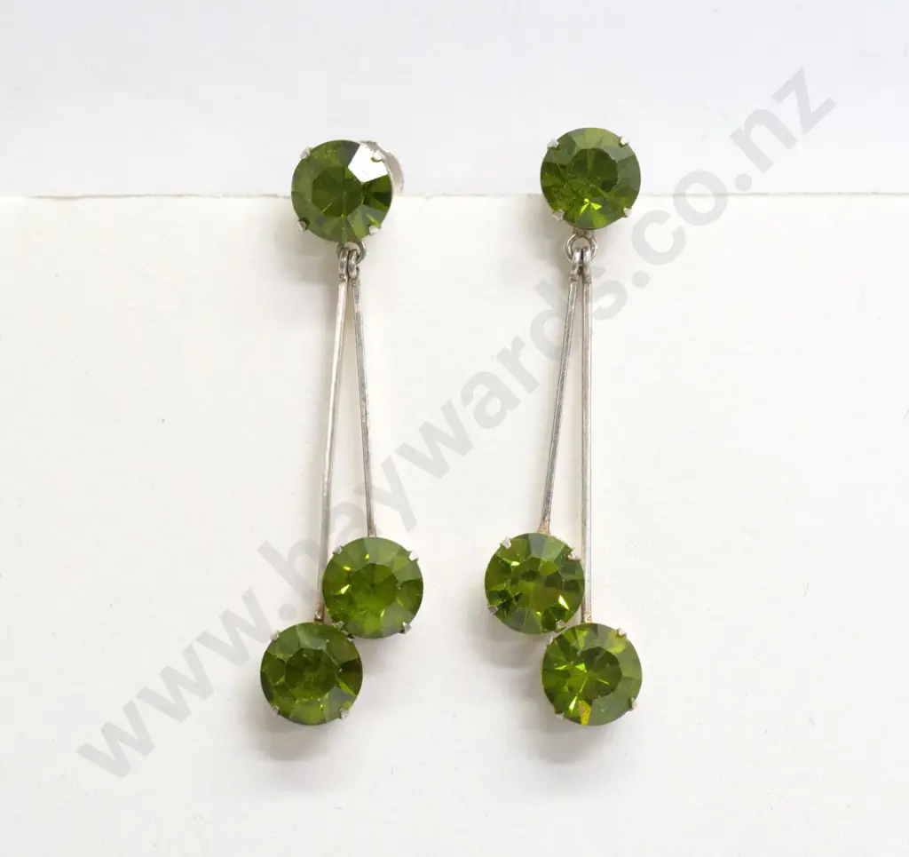 green tourmaline earrlngs Image 1++