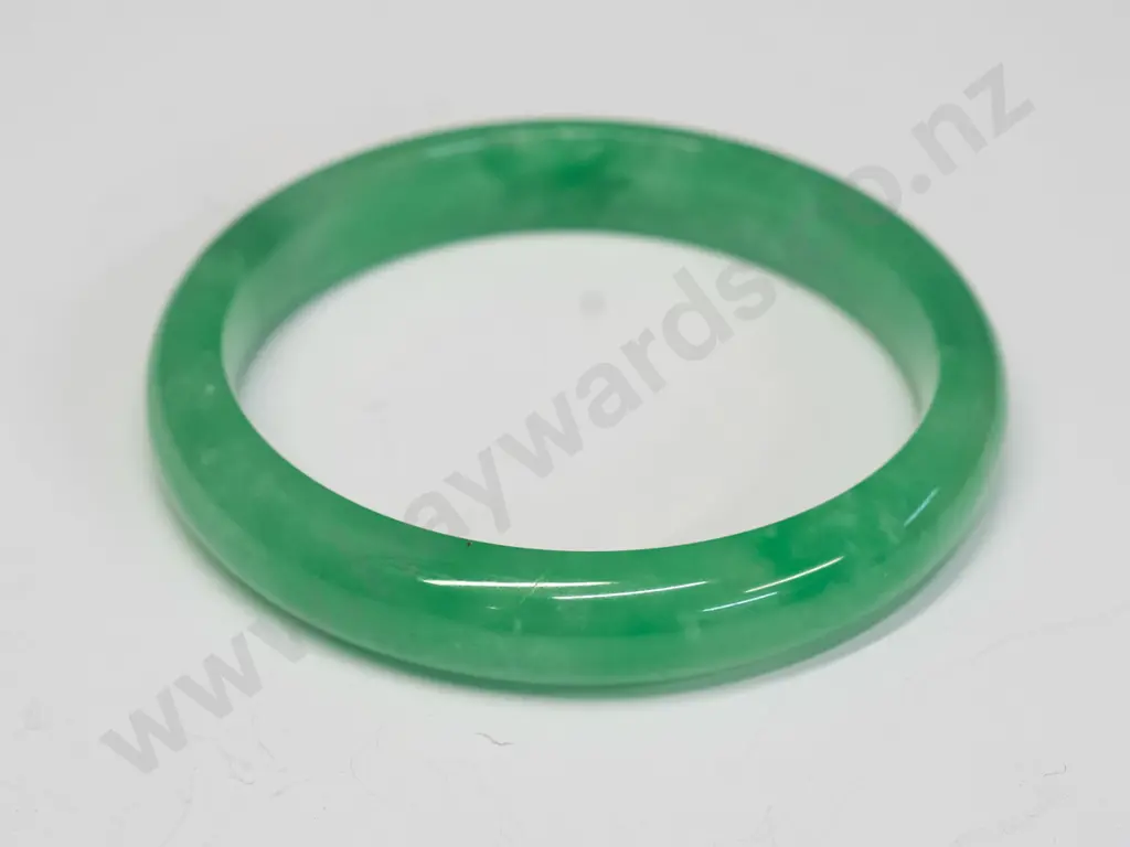 light green jade bangle Image 1++