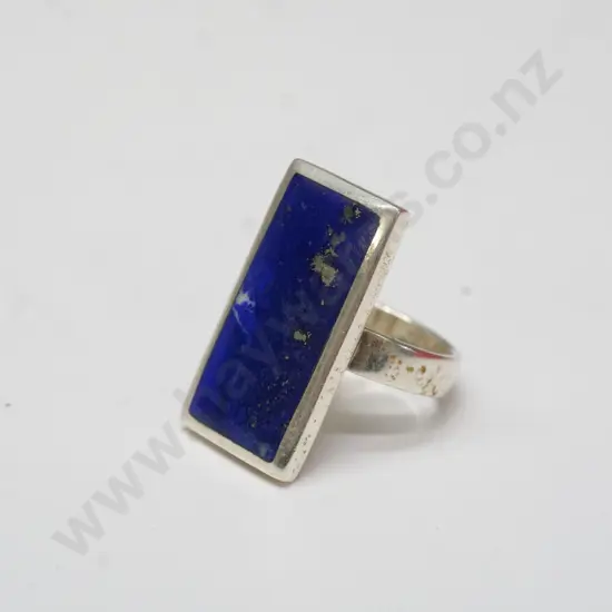 silver lapis ring stamped 925