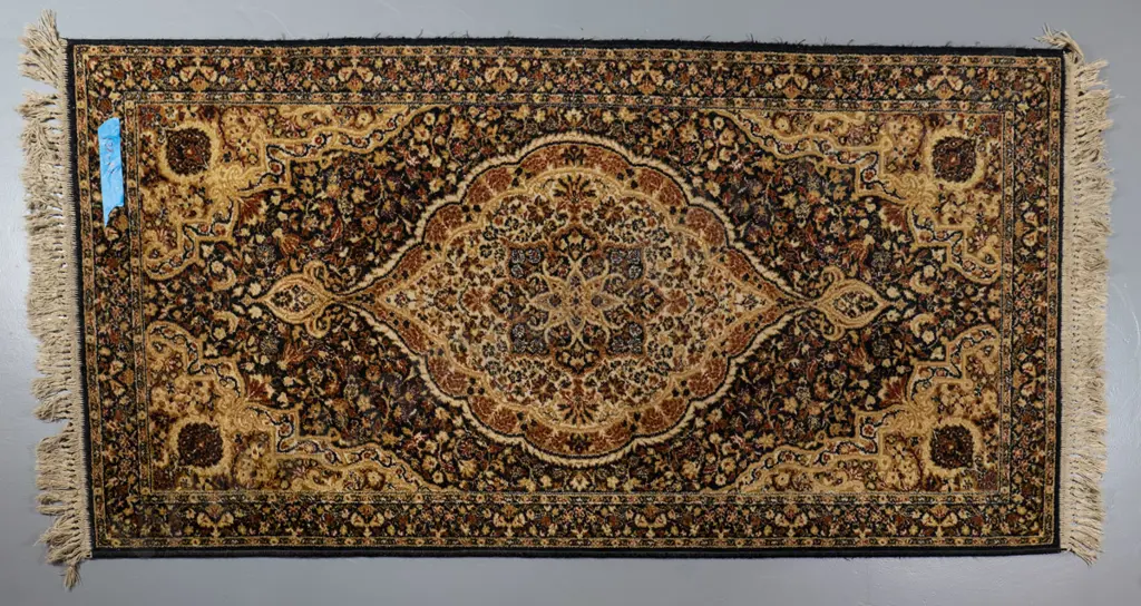 Persian style wool floor rug - fine red gold and black pattern L-1750 W-920 Image 1++