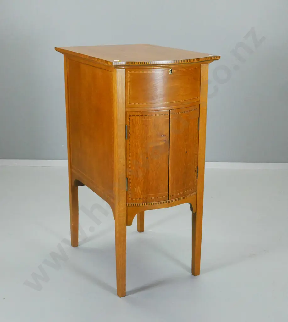 vintage HMV gramophone in 'Library Bijou Grand' oak cabinet - not going, restorer's condition H950 W450 D650 Image 1++