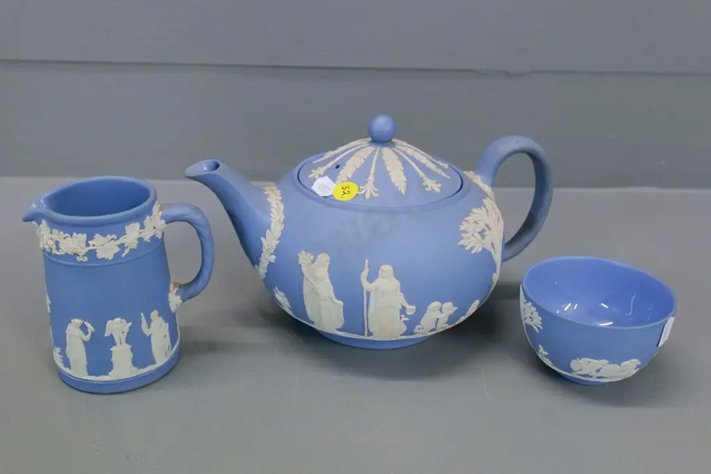 Wedgwood blue jasperware teapot, cream jug & sugar bowl. Teapot H-110 L-220 Image 1++