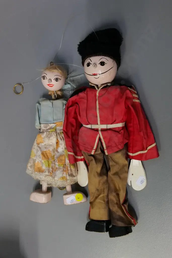 2 vintage marionettes with timber heads, hands & feet - guardsman and woman - overall age wear - taller is H350 Image 1++