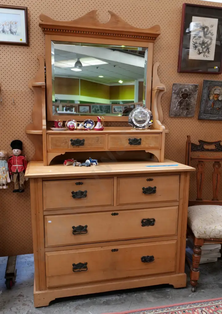 solid native timber dressing table w/bevelled mirror, 6 drawers, 2 w/burr totara fronts. Some splitting H1900 W1060 D480 Image 1++