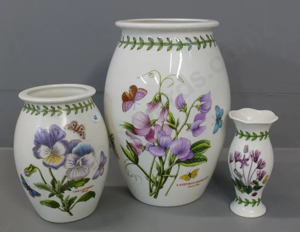 3 Portmeirion Botanic Garden vases - largest is H-240 Diameter 160 Image 1++