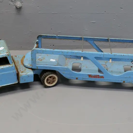 vintage Tonka car transporter truck & trailer - wear & corrosion, missing ramp and possibly other parts H-150 L-700