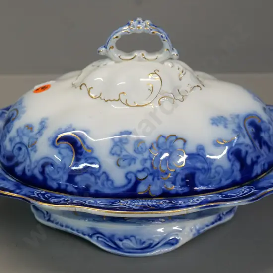 Alfred Meakin flow blue oval lidded serving dish H-170 L-270