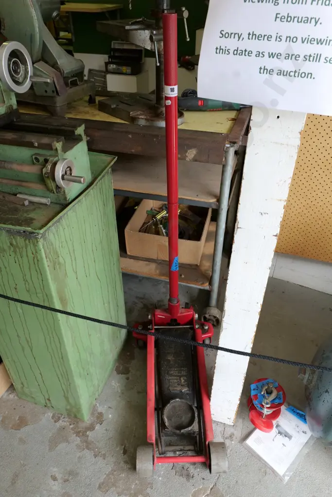heavy duty trolley jack Image 1++