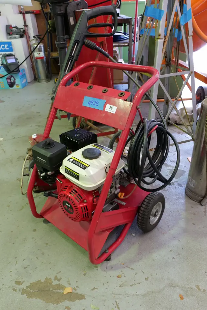 unbranded 4 stroke water blaster Image 1++