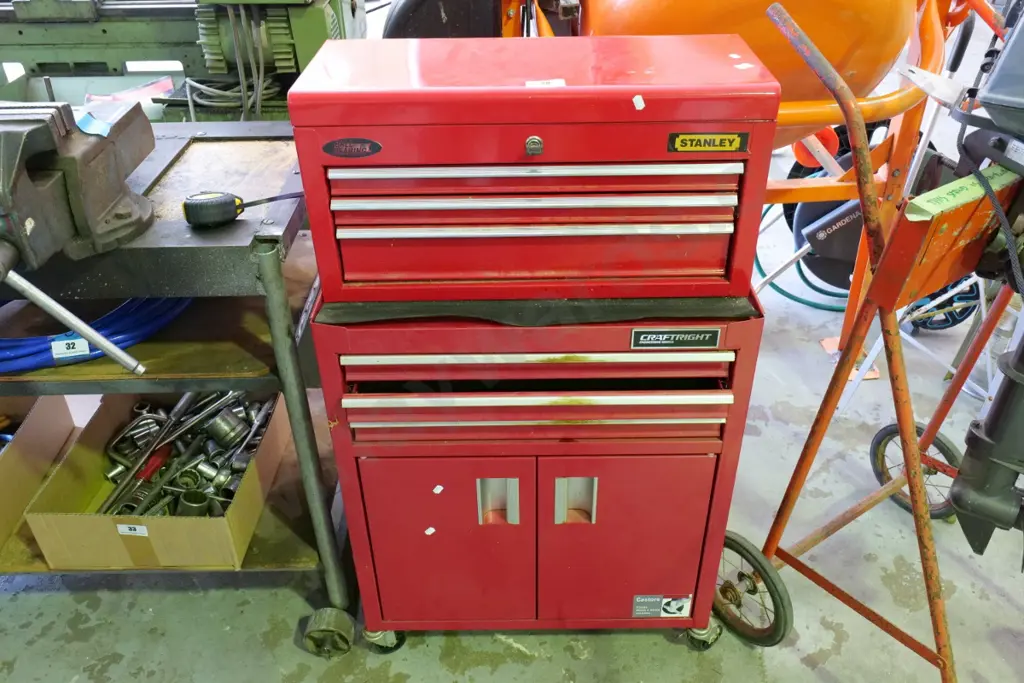 Craftright and Stanley tool boxes on casters Image 1++