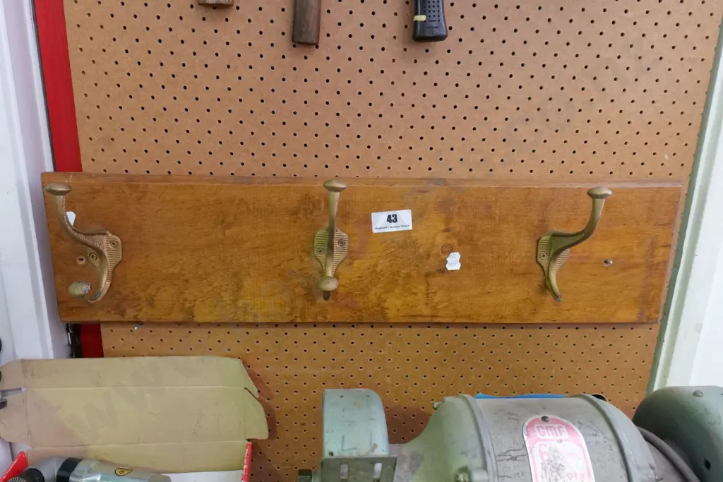 coat hooks Image 1++