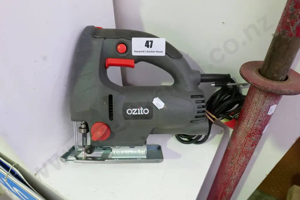 Ozito jigsaw Image 1++