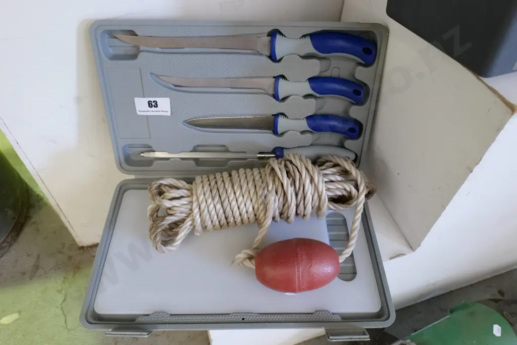 fishing knife set and rope Image 1++