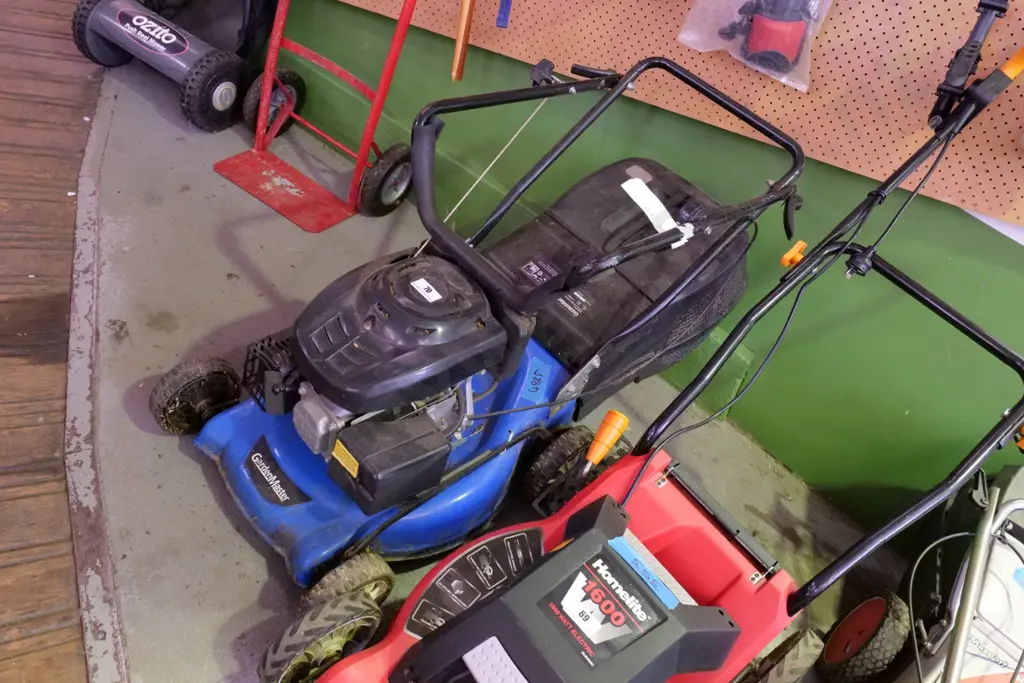 Garden Master 4 stroke mower Image 1++