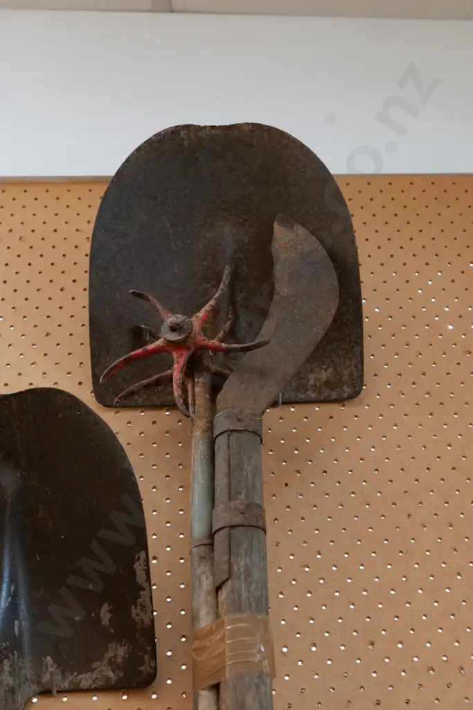 shovel, cultivator, slasher Image 1++