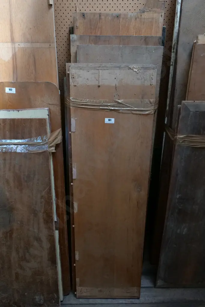 various lengths of timber - oak wide Longest L-1600 Image 1++
