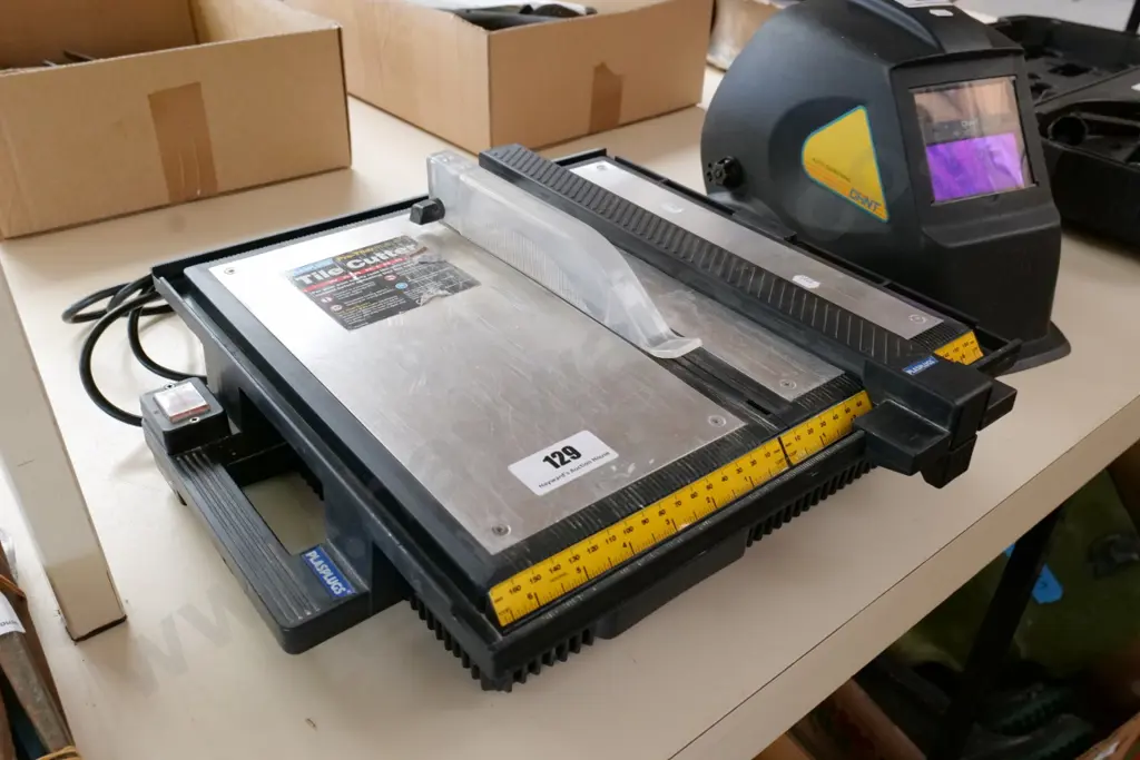 electric tile cutter Image 1++