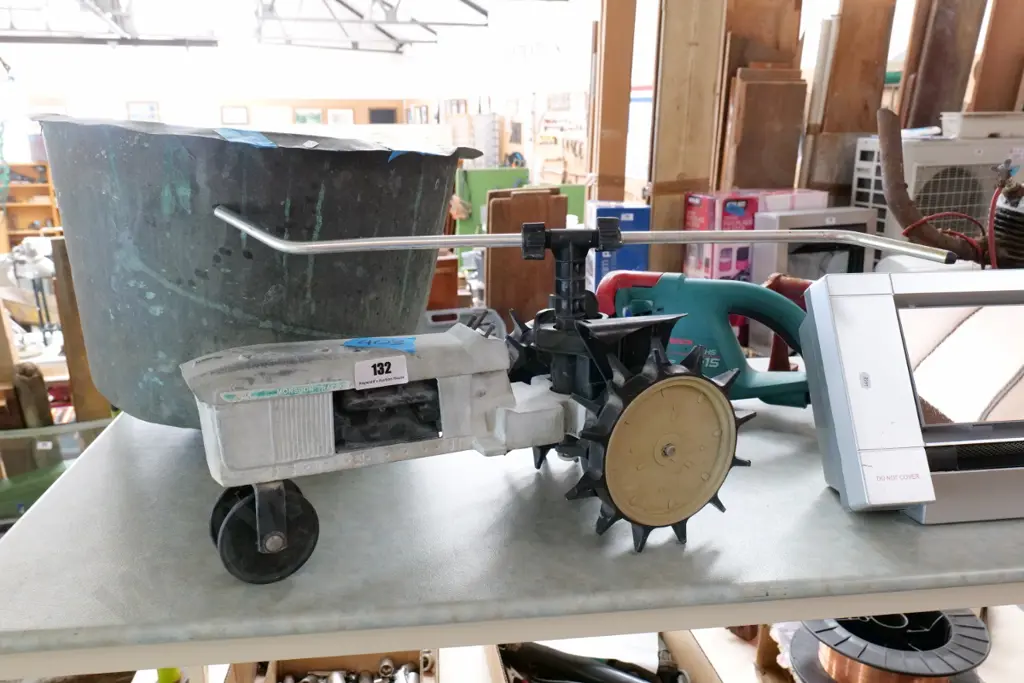 lawn tractor sprinkler Image 1++
