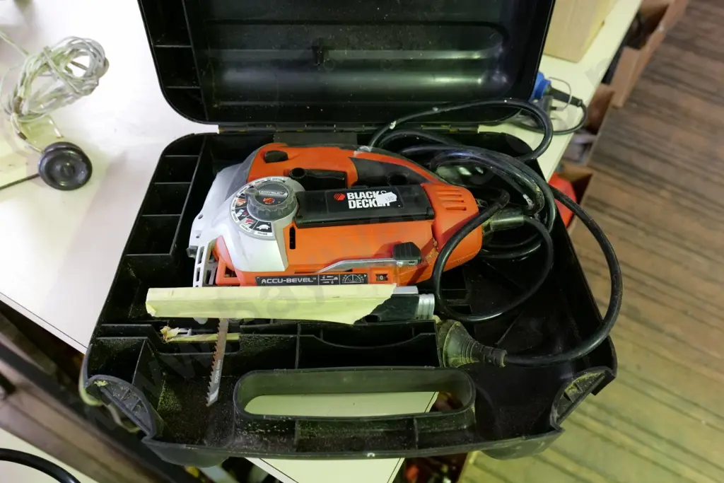 large Black and Decker jigsaw Image 1++