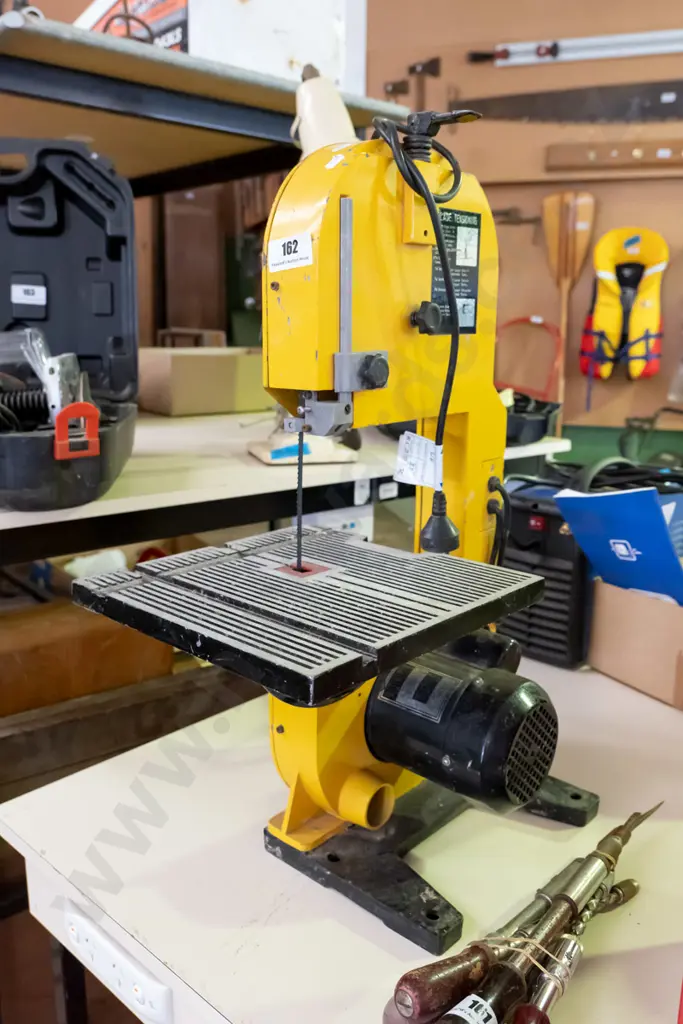 Colt bench mounted band saw Image 1++