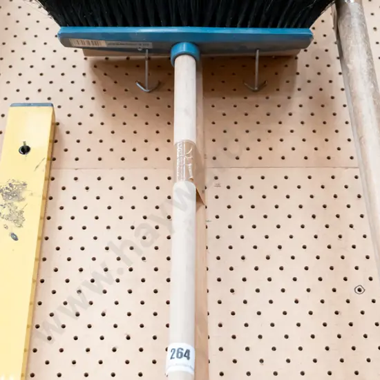 2x brooms