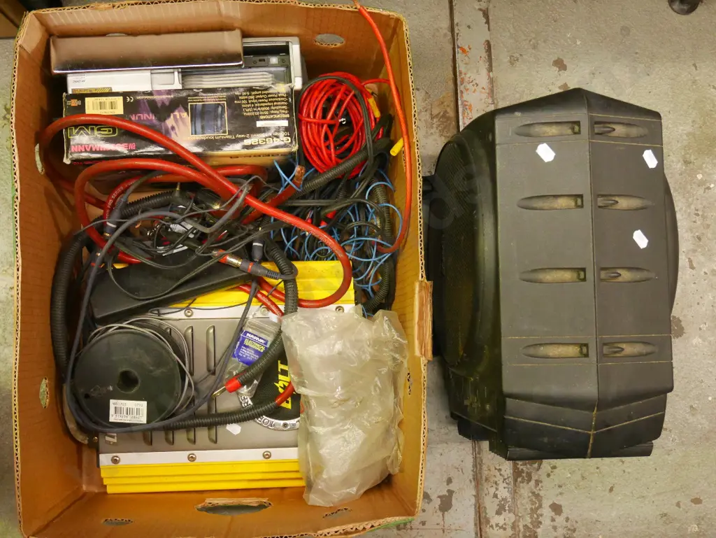 bay of car stereo equipment Image 1++
