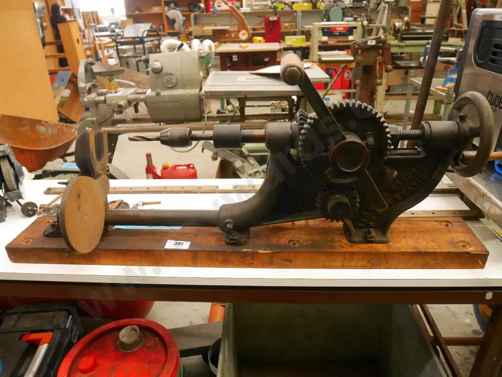 wall mounted hand operated drill press Image 1++