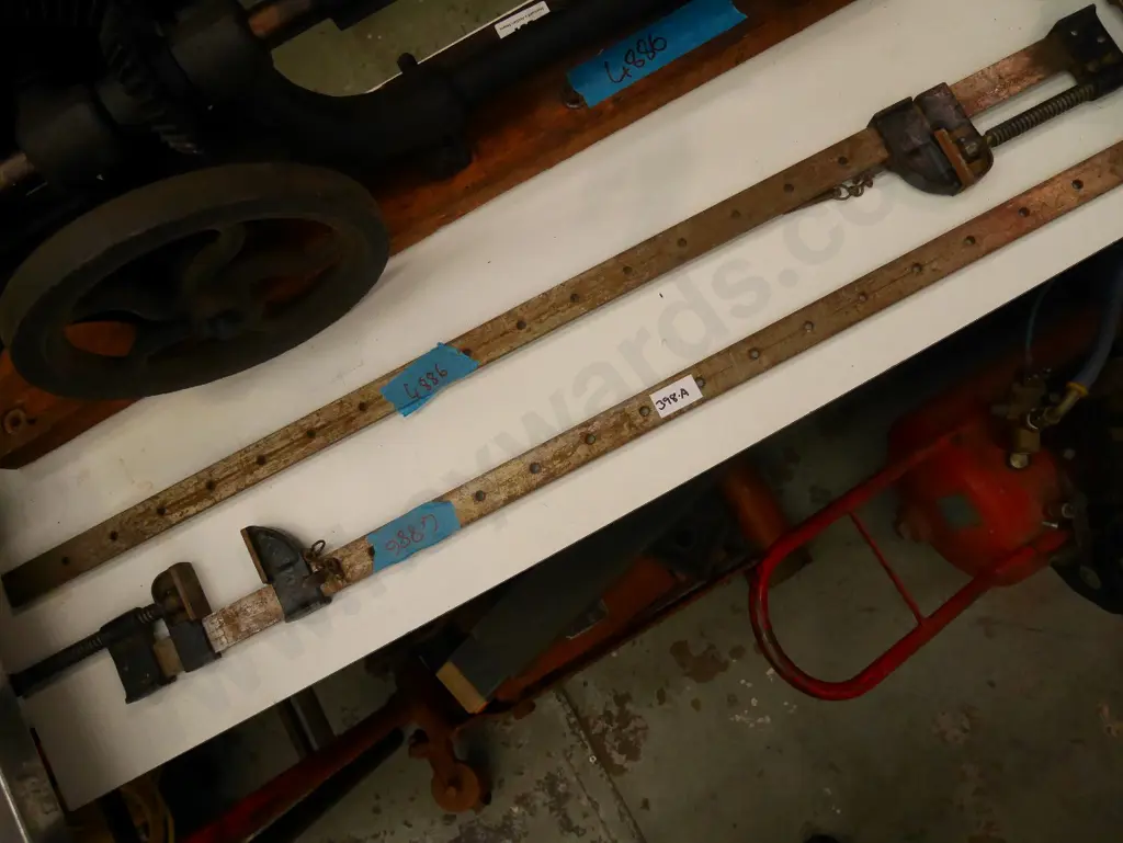 pair of sash clamps L-1060 Image 1++
