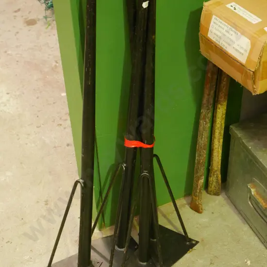 retro table legs