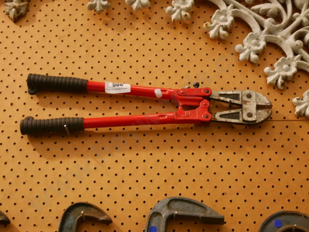 small bolt cutters Image 1++