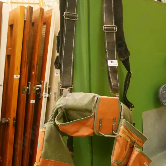 builder's belt