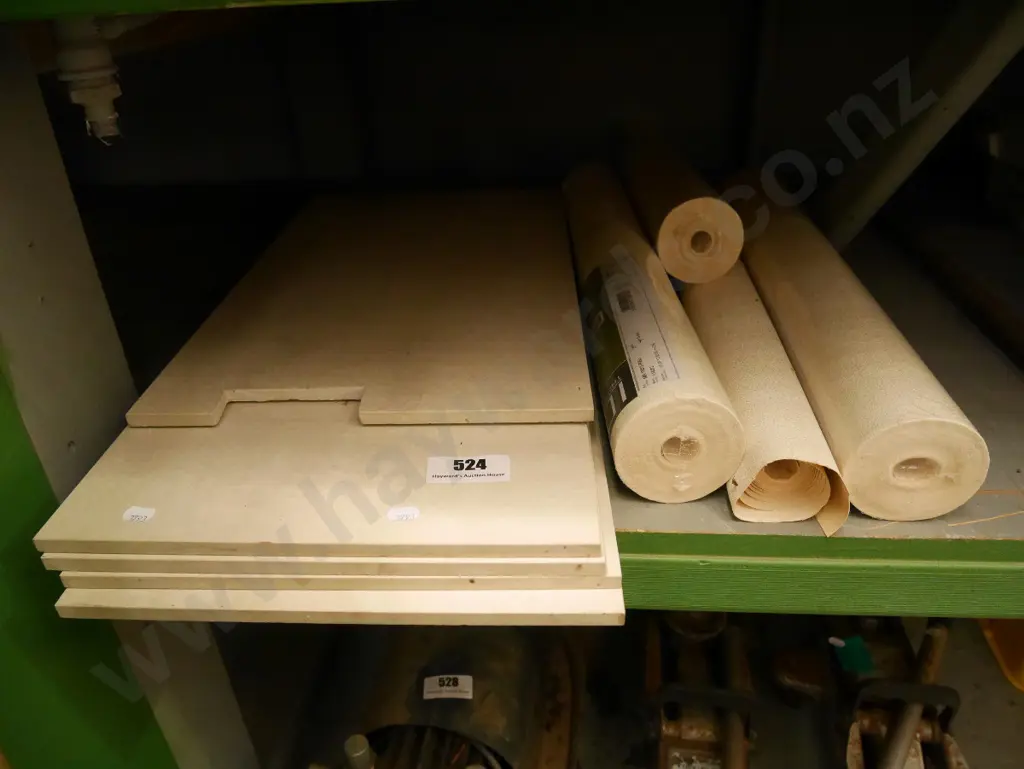 ceramic tiles, rolls of wallpaper Image 1++