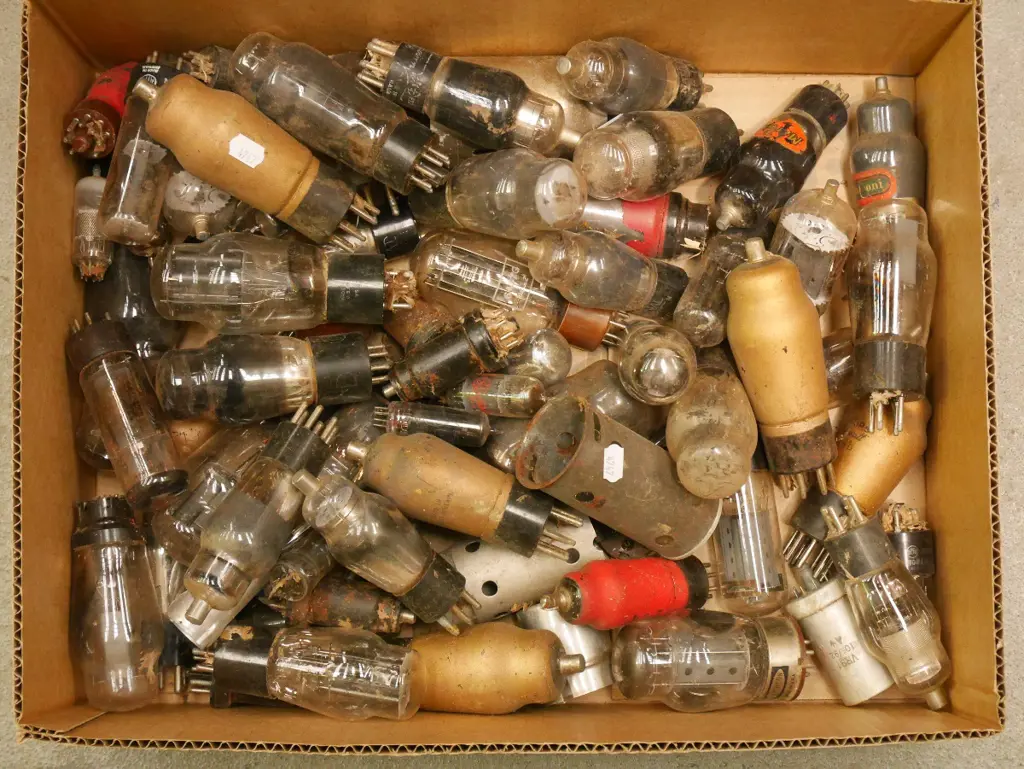 box of old radio valves Image 1++