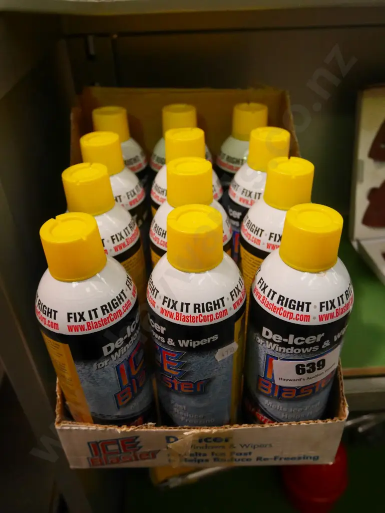 12x bottles of Ice Blaster De-Icer Image 1++