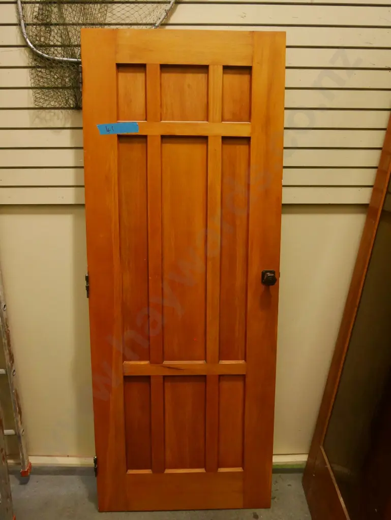 rimu 9 panel door with hardware H-1975 W-760 Image 1++