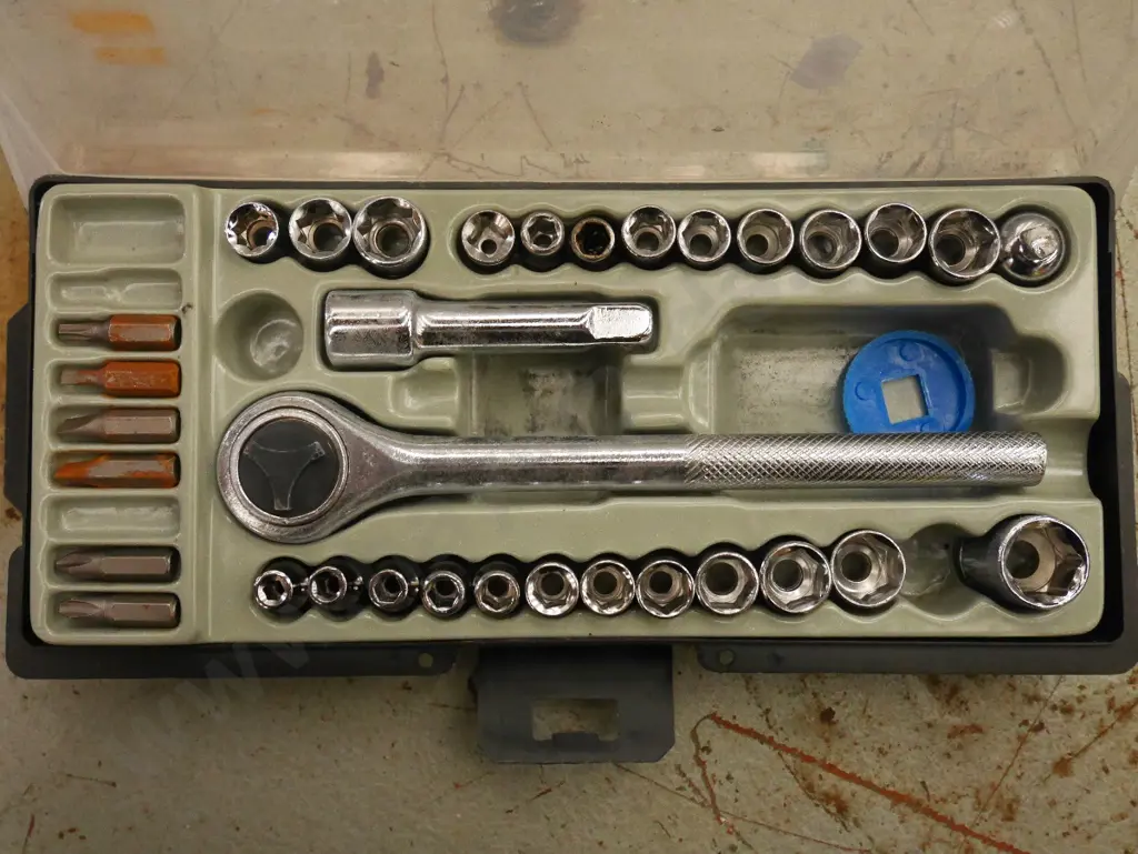 small socket set Image 1++