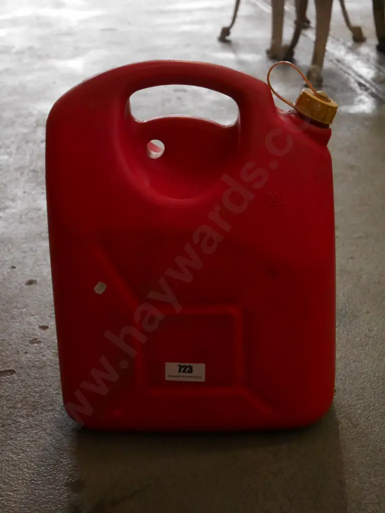 20L fuel container Image 1++