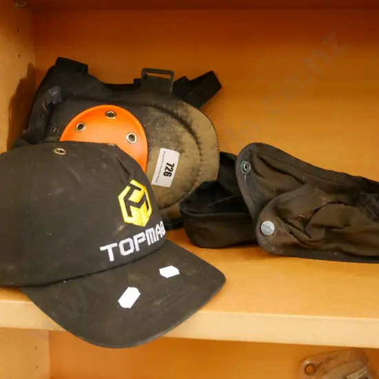 gators, knee pads, Top Maq hard hat cap