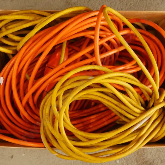 2 extension cords