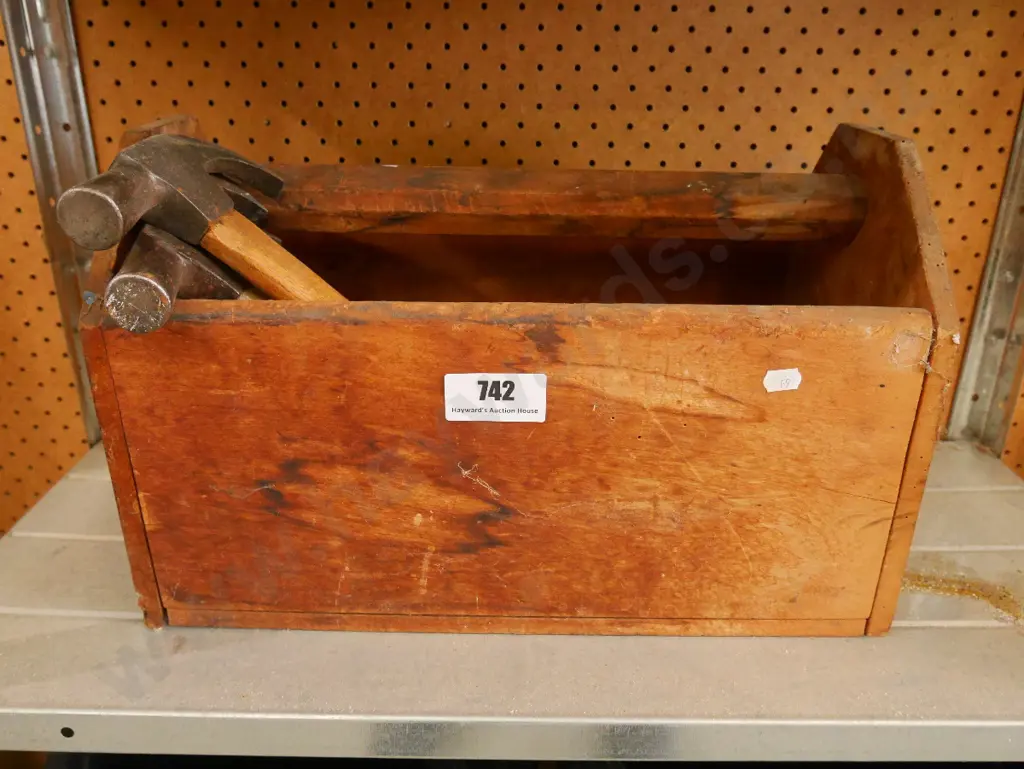 wooden tool box; mallet, 2 hammers Image 1++