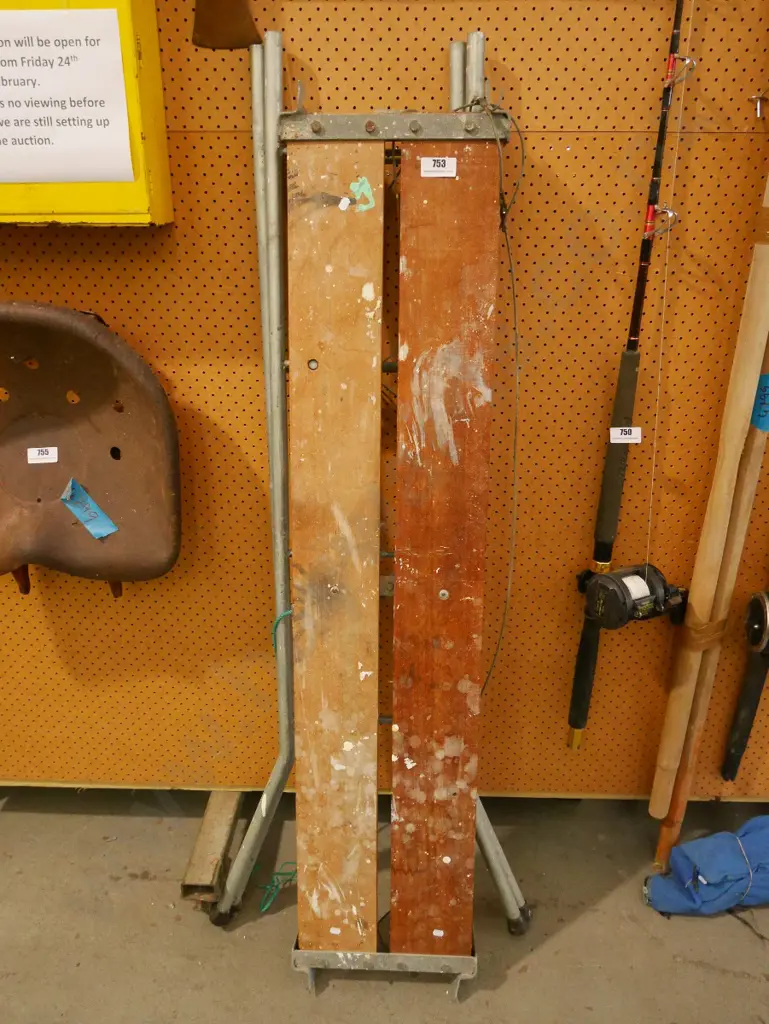 small painters metal and wood work platform Image 1++