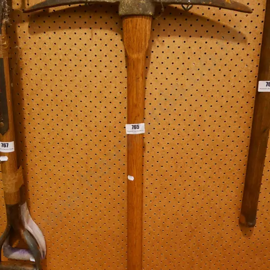 pick axe