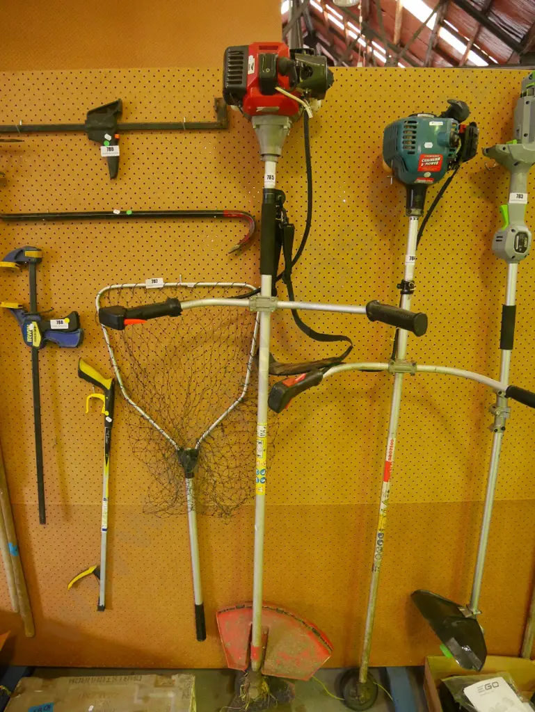 Tool Shed scrub bar Image 1++