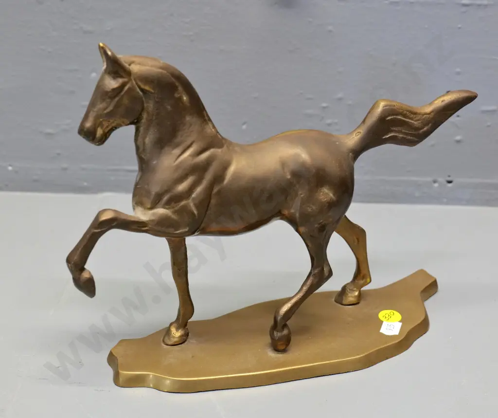 brass horse figure H-200 L-270 Image 1++