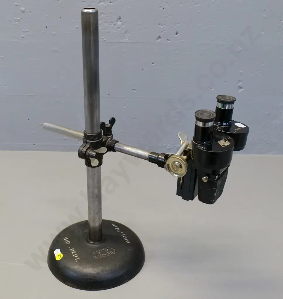 vintage Prior London stereo microscope on Leitz stand marked Biology Department H-460 Image 1++